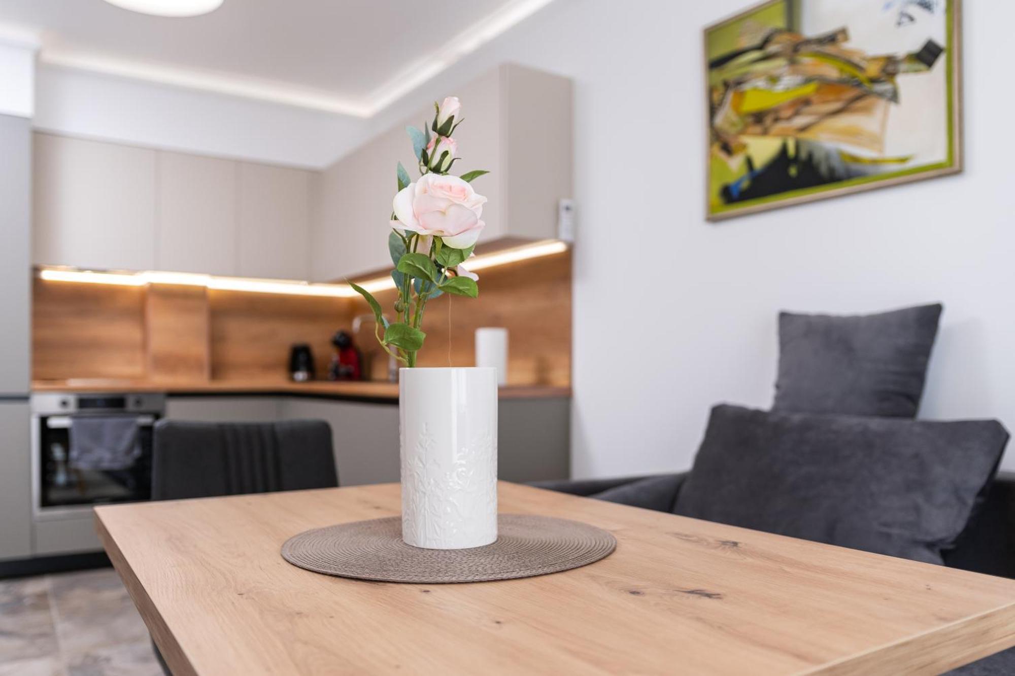 Modern 1-Bedroom Apartments Plovdiv Eksteriør billede