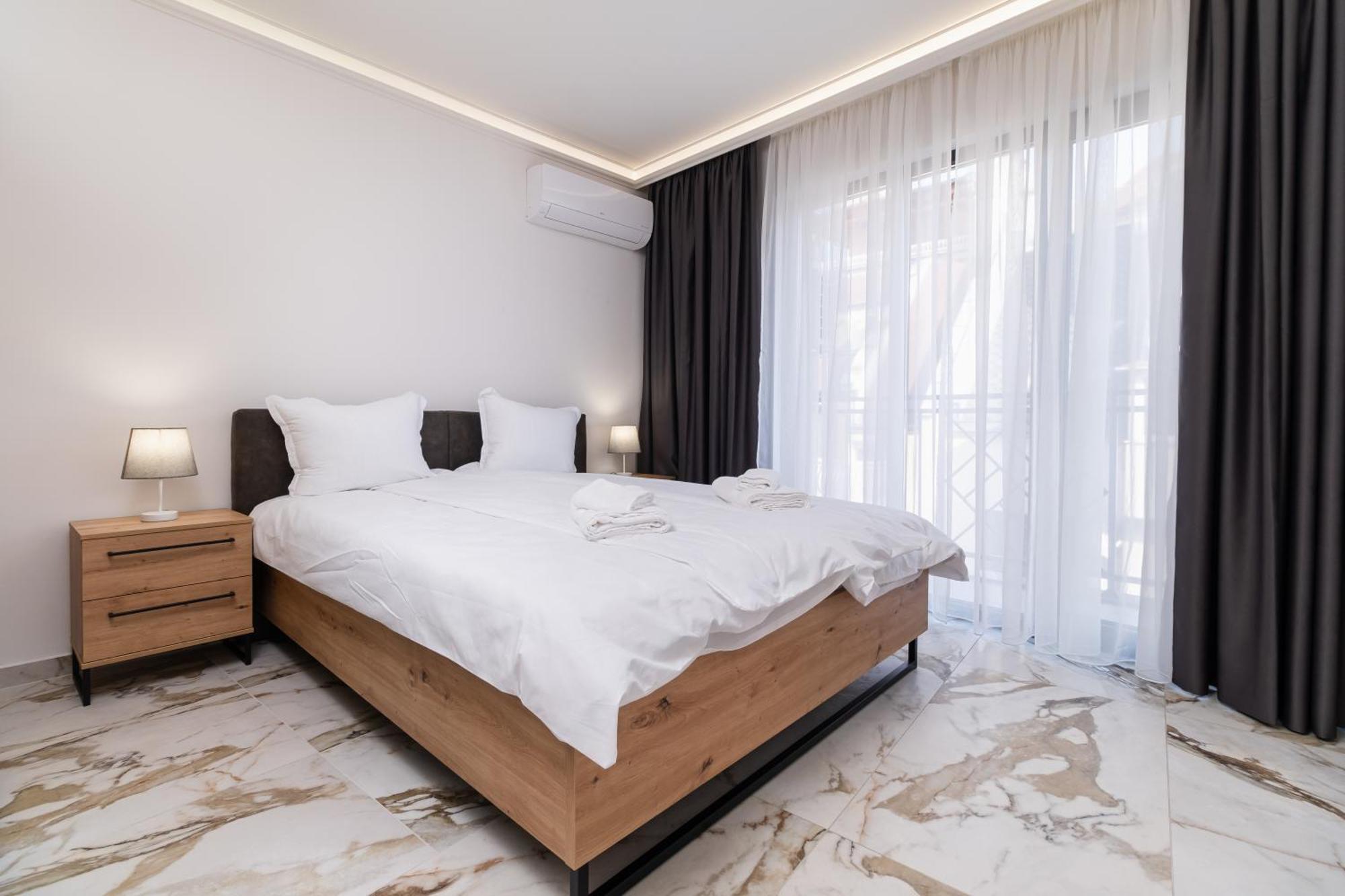 Modern 1-Bedroom Apartments Plovdiv Eksteriør billede