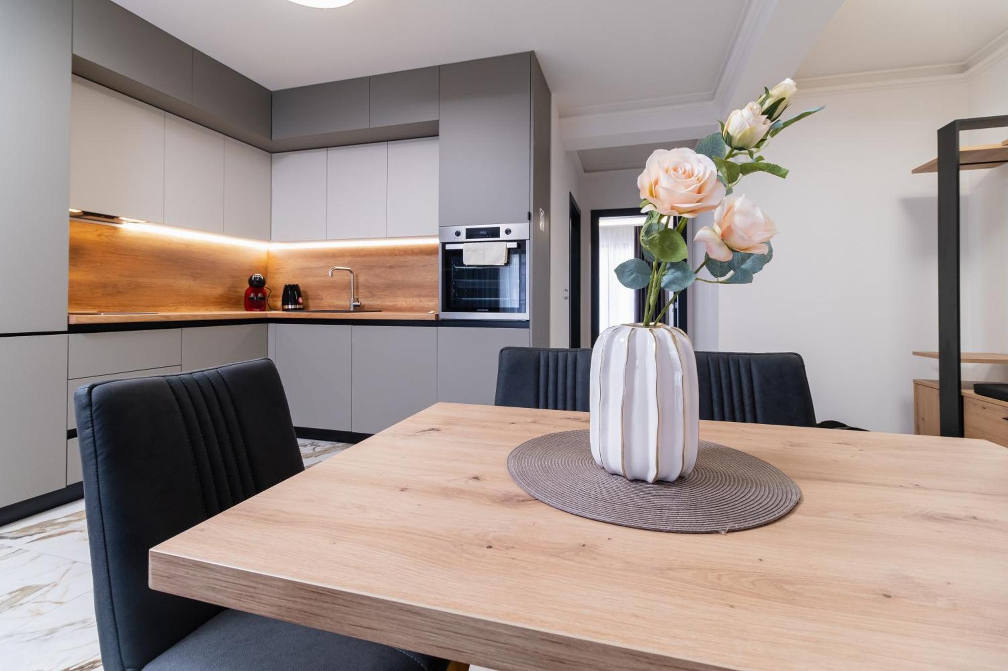 Modern 1-Bedroom Apartments Plovdiv Eksteriør billede