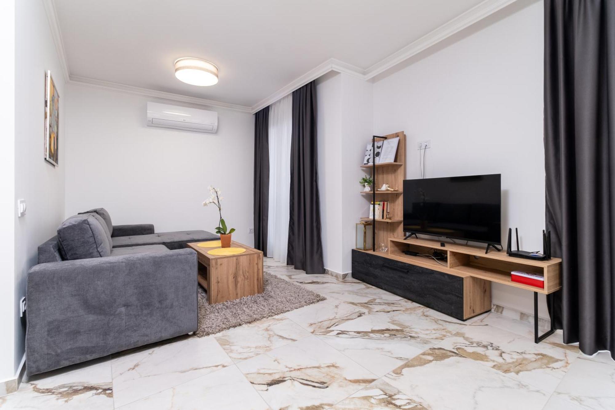 Modern 1-Bedroom Apartments Plovdiv Eksteriør billede