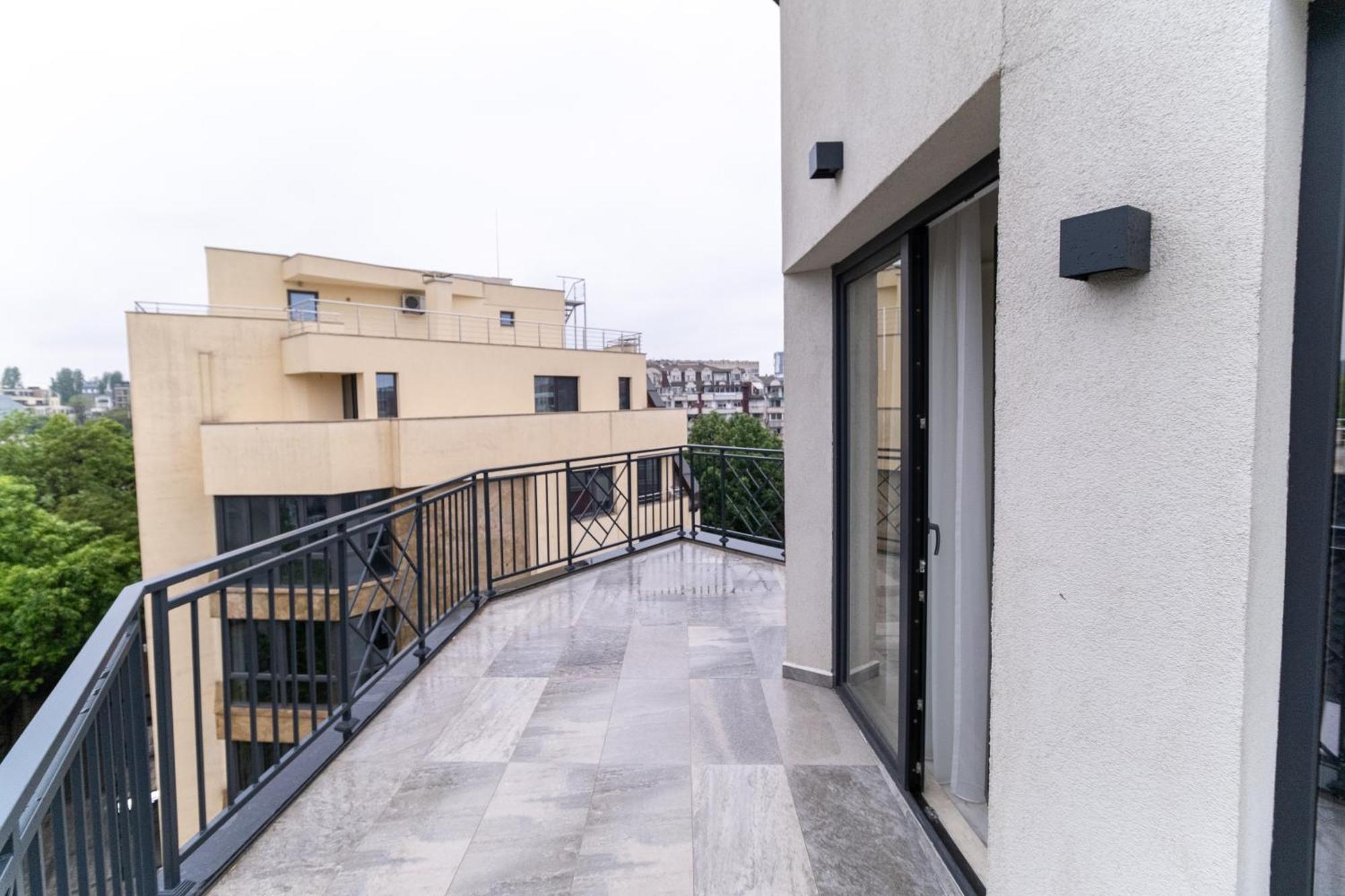 Modern 1-Bedroom Apartments Plovdiv Eksteriør billede