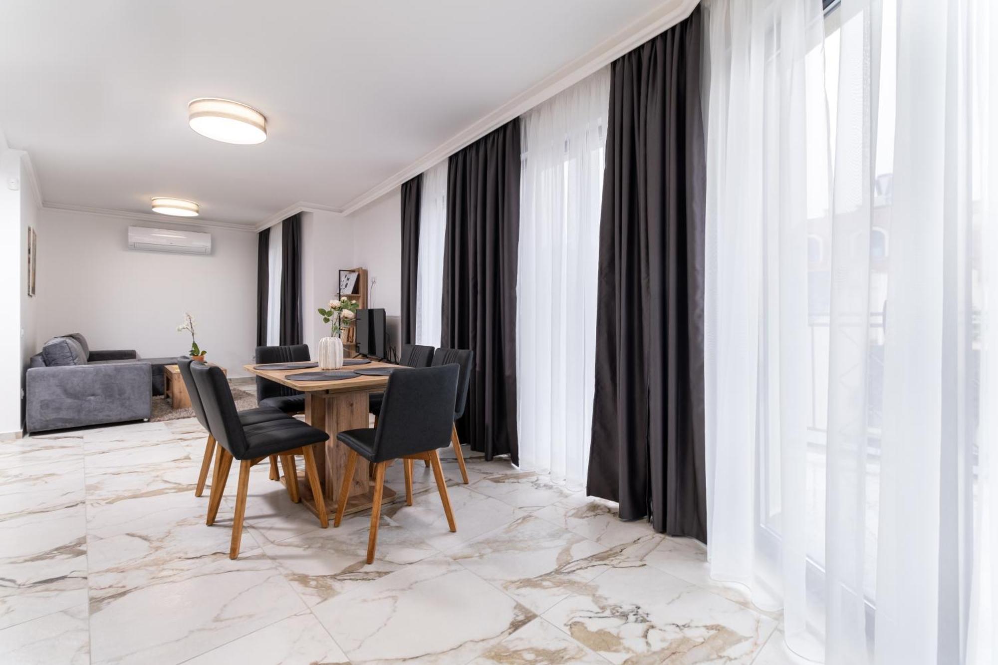 Modern 1-Bedroom Apartments Plovdiv Eksteriør billede